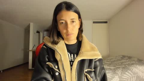 Snapshot of zoe_jeane_beker chatting on December 28, 11:26 pm ZOE online show from December 28, 11:26 pm