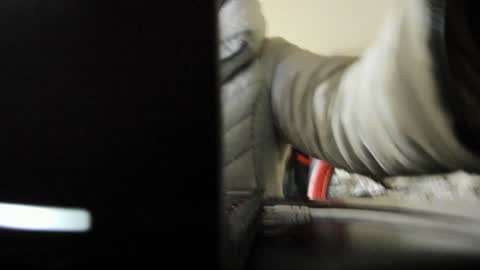 Snapshot of zoe_jeane_beker chatting on February 9, 1:33 am ZOE online show from February 9, 1:33 am