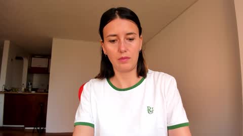 Snapshot of zoe_jeane_beker chatting on February 28, 9:55 pm ZOE online show from February 28, 9:55 pm