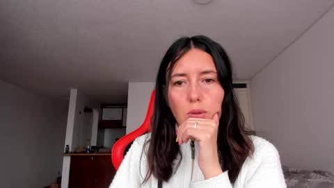 Snapshot of zoe_jeane_beker chatting on November 19, 9:15 pm ZOE online show from November 19, 9:15 pm