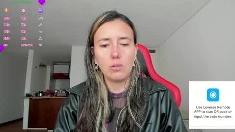 ZOE online show from May 12, 8:17 pm
