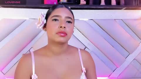 Zoey  online show from July 31, 5:29 am
