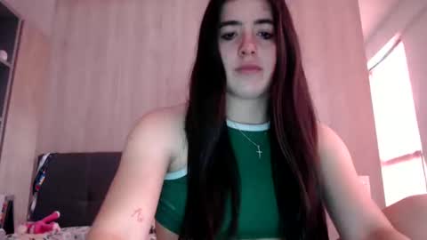 Zoe online show from December 2, 8:44 pm