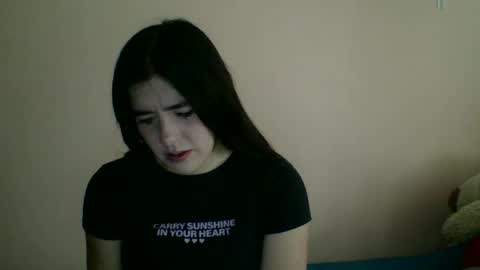 Snapshot of zoe_mill33r chatting on November 4, 4:28 pm Zoe online show from November 4, 4:28 pm