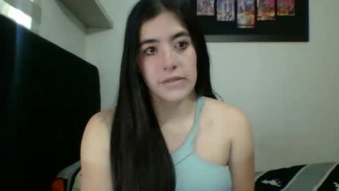 Snapshot of zoe_mill33r chatting on November 27, 6:43 pm Zoe online show from November 27, 6:43 pm