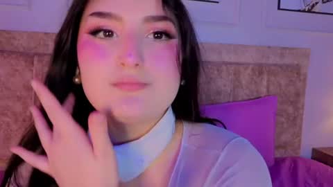 zoe_moon__ online show from July 28, 12:48 pm