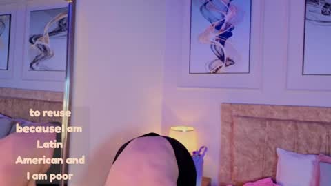 zoe_moon__ online show from July 28, 6:20 pm