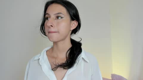 zoe_mrl online show from April 10, 10:42 am