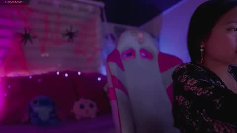 Zoe  online show from October 15, 3:56 pm