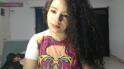 zoe tai online show from February 21, 9:21 am