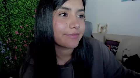 Snapshot of zoe_wattson chatting on October 5, 3:38 am Zoe online show from October 5, 3:38 am