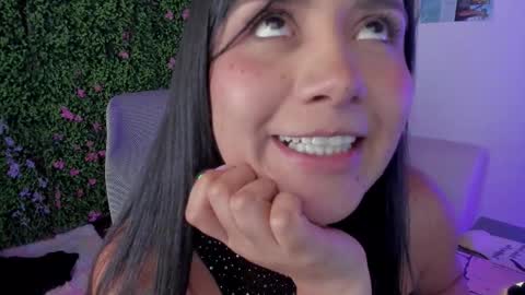 Snapshot of zoe_wattson chatting on November 28, 3:53 am Zoe online show from November 28, 3:53 am