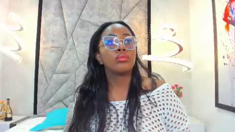 Zoe online show from July 8, 12:31 pm