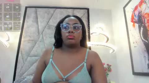 Zoe online show from July 13, 1:36 pm