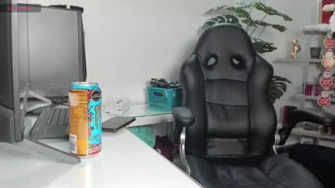 Zoe online show from December 22, 2:41 am