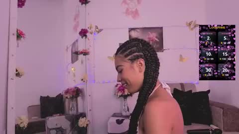 Snapshot of zoee_dolcee chatting on September 19, 8:53 pm Catt online show from September 19, 8:53 pm