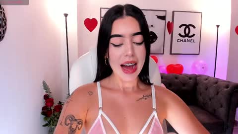  zoee jackson online show from February 16, 6:43 pm