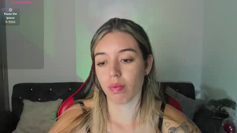  zoee jackson online show from October 13, 3:28 am