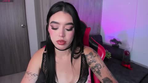  zoee jackson online show from February 8, 9:34 am