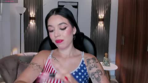 Snapshot of zoee_jackson chatting on July 4, 6:47 pm zoee jackson online show from July 4, 6:47 pm