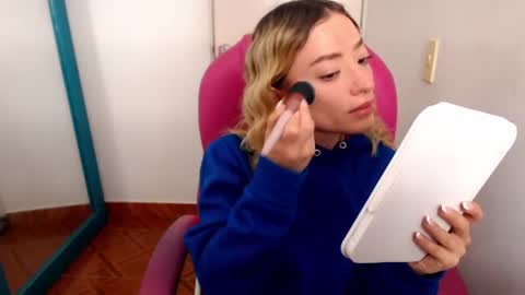 zoe online show from July 21, 2:03 am
