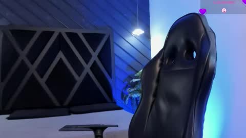 Zoe 3 online show from February 6, 5:49 pm