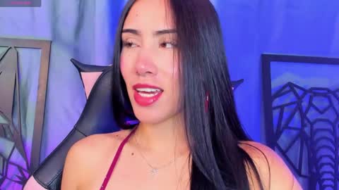 Laura  online show from May 1, 4:28 am