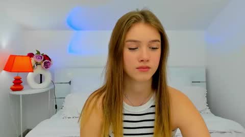 Zoe online show from November 20, 1:22 pm