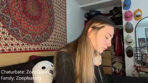 zoepleasing online show from September 24, 12:36 am