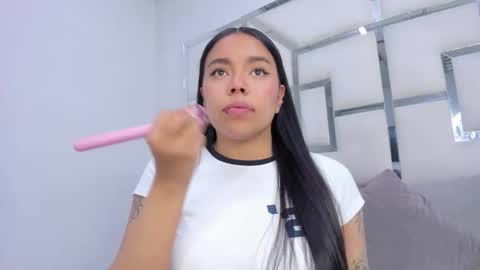 ZoeSwam online show from December 20, 12:56 pm