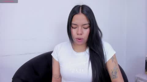 ZoeSwam online show from July 29, 1:09 pm