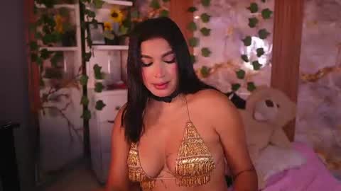 zoey fox  online show from June 14, 5:04 pm
