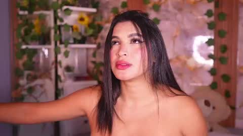 zoey fox  online show from June 18, 3:29 am