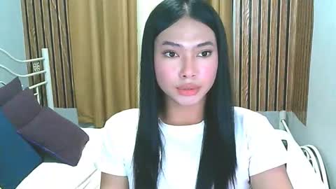 Snapshot of zoey_pleasure chatting on December 1, 11:04 am zoey online show from December 1, 11:04 am