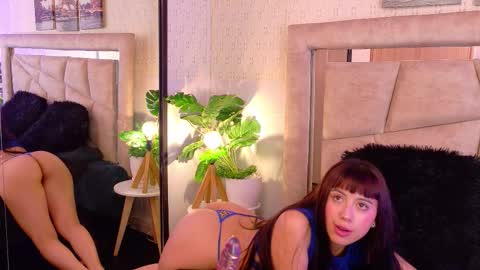 Zoey  online show from November 27, 12:24 am