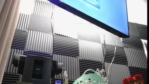 Snapshot of zoeyportland chatting on September 13, 12:10 am Zoey Portland online show from September 13, 12:10 am