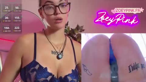 Snapshot of zoeythepinkmask chatting on June 28, 7:14 am Zoey online show from June 28, 7:14 am
