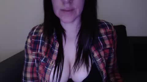 zoibee online show from January 18, 10:17 pm