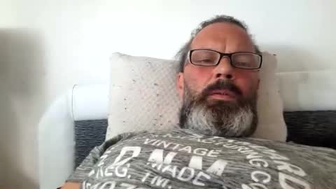 zola2025 online show from April 20, 11:02 am