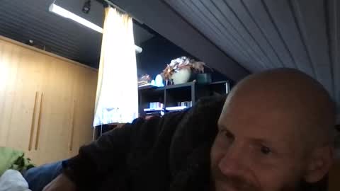 zolexthomas online show from November 12, 2:39 pm