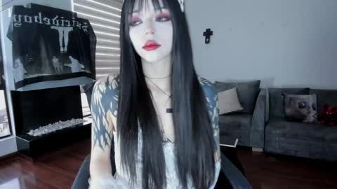 SOPHIE    online show from April 30, 10:25 pm
