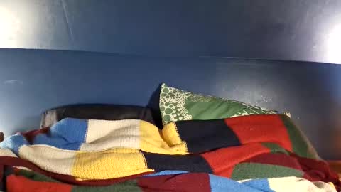 zom online show from November 18, 7:29 pm