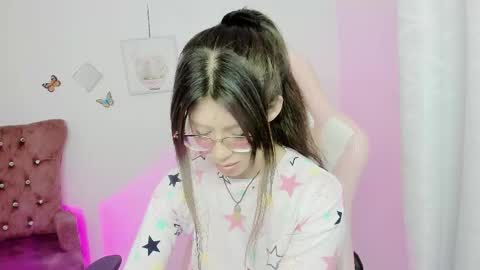 Alicie online show from October 25, 4:53 am