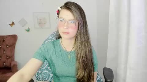 Alicie online show from May 17, 3:59 am