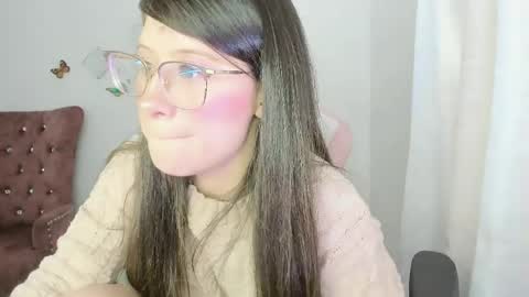 Alicie online show from June 1, 4:09 pm