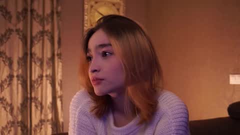 Snapshot of zoraidamileti chatting on December 22, 4:26 pm Elly online show from December 22, 4:26 pm