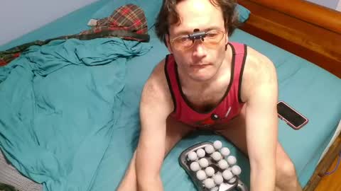 Snapshot of zorakload chatting on May 12, 7:05 am Jesse online show from May 12, 7:05 am