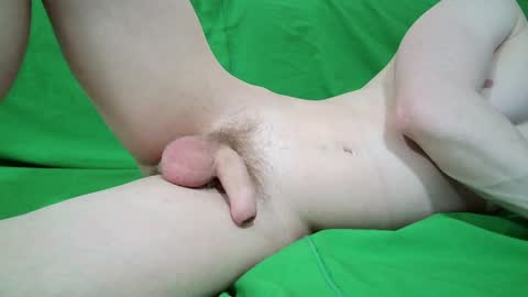 Snapshot of zordzken chatting on December 17, 3:50 am Zordy online show from December 17, 3:50 am