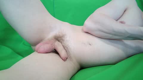 Snapshot of zordzken chatting on December 19, 10:45 am Zordy online show from December 19, 10:45 am