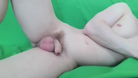 Snapshot of zordzken chatting on October 16, 6:47 am Zordy online show from October 16, 6:47 am